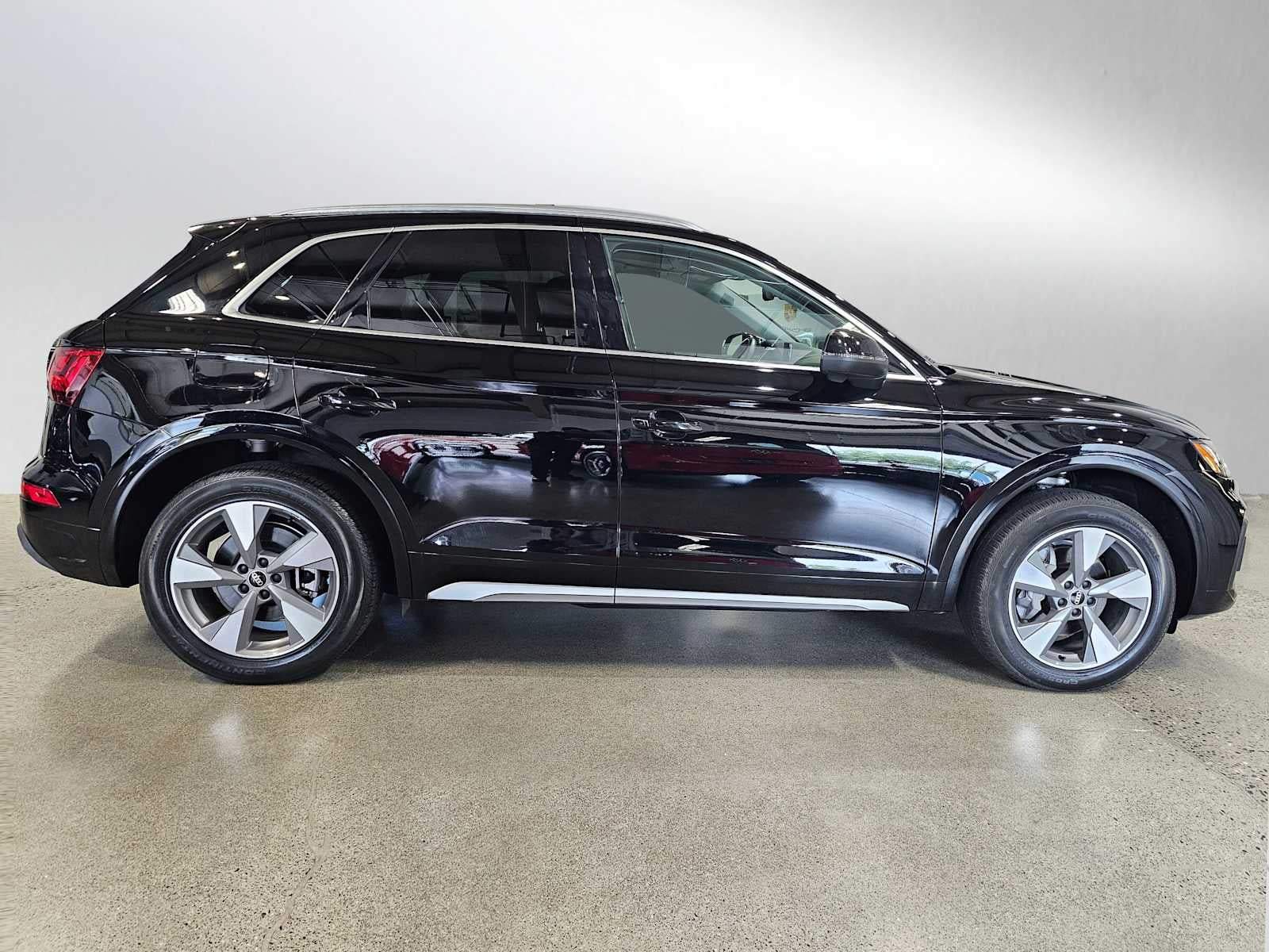 2023 Audi Q5 Premium Plus 40 TFSI quattro