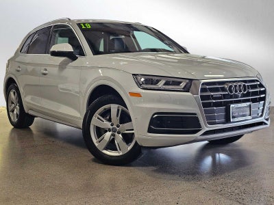 2019 Audi Q5 Prestige 45 TFSI quattro