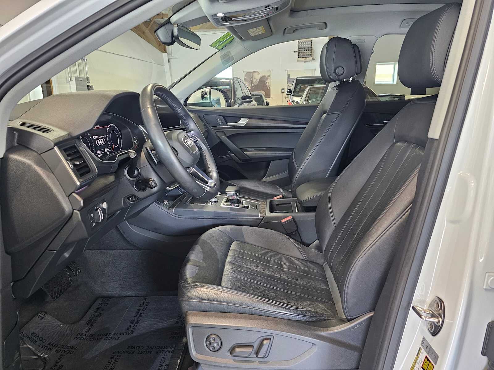 2019 Audi Q5 Prestige 45 TFSI quattro