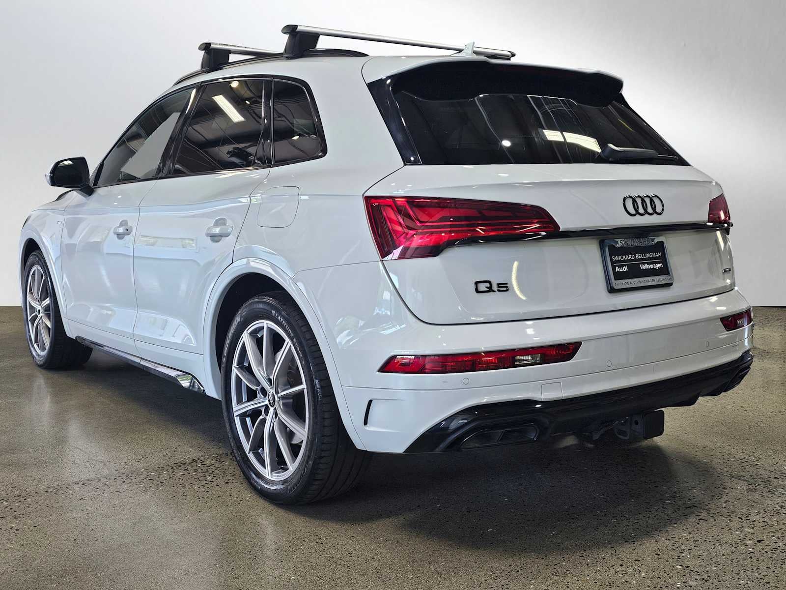 2023 Audi Q5 S line Premium Plus 55 TFSI e quattro