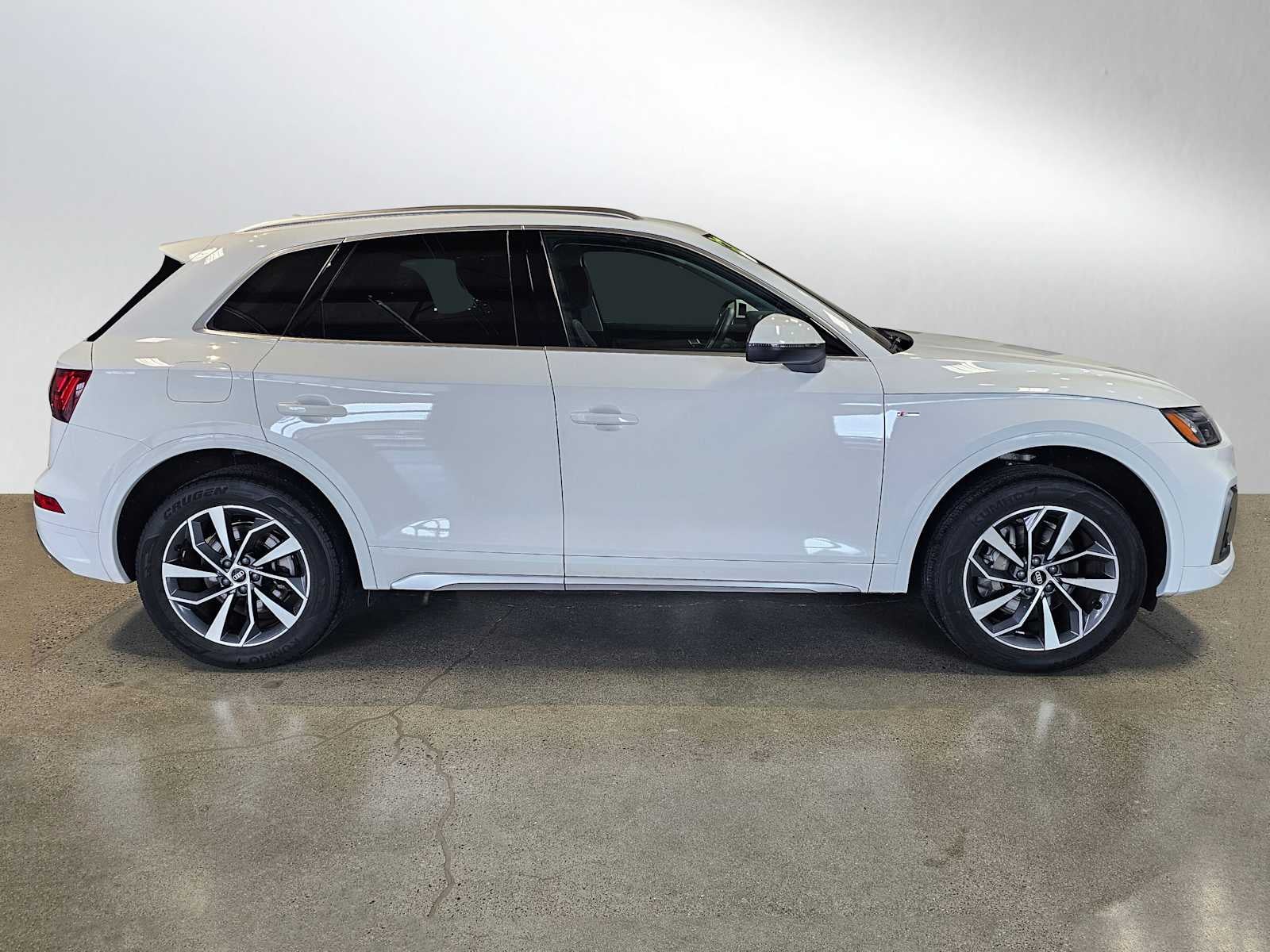 2023 Audi Q5 S line Premium Plus 45 TFSI quattro