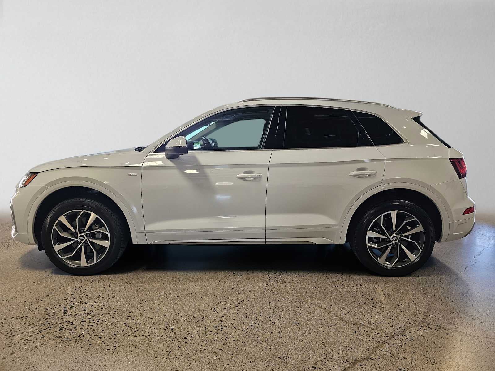 2023 Audi Q5 S line Premium Plus 45 TFSI quattro