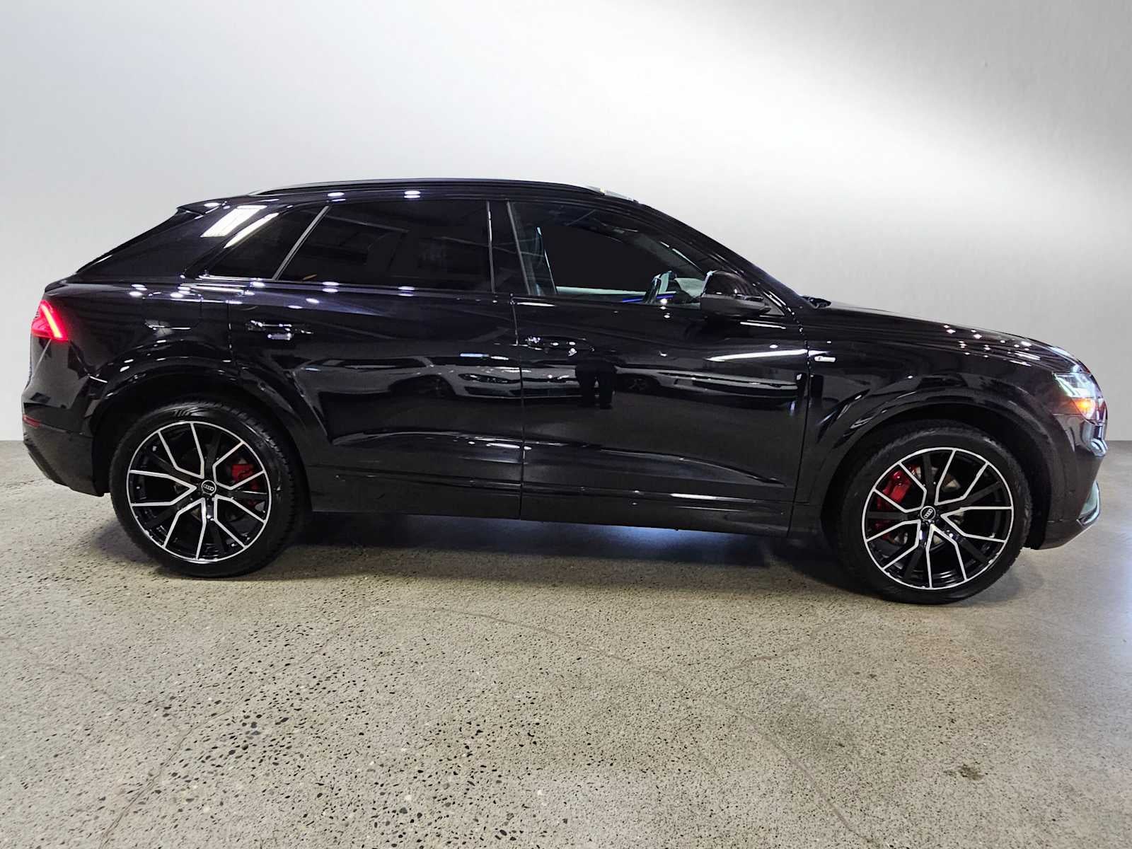 2021 Audi Q8 Premium Plus 55 TFSI quattro