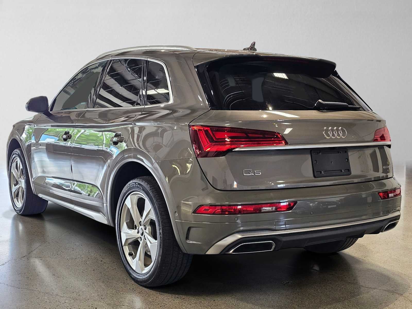 2023 Audi Q5 S line Prestige 45 TFSI quattro