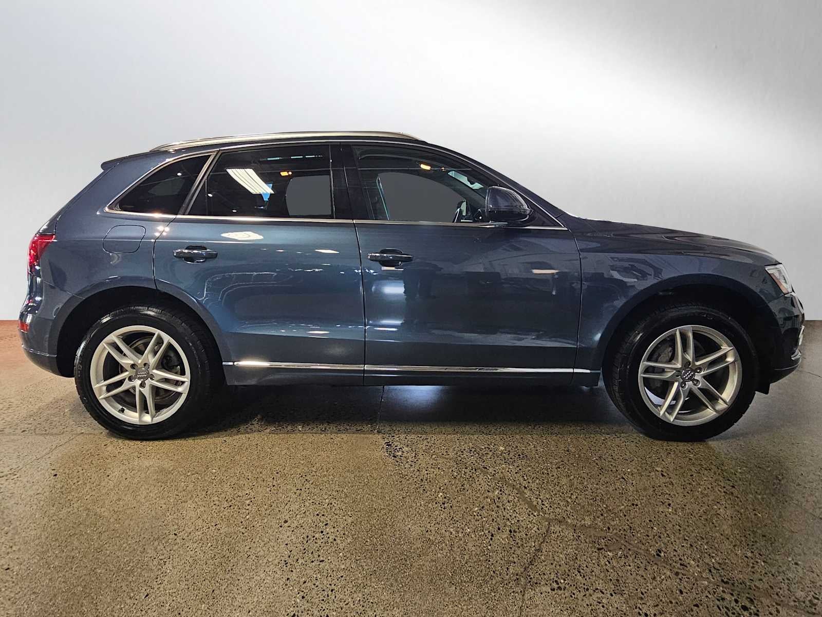 2016 Audi Q5 quattro 4dr 2.0T Premium Plus