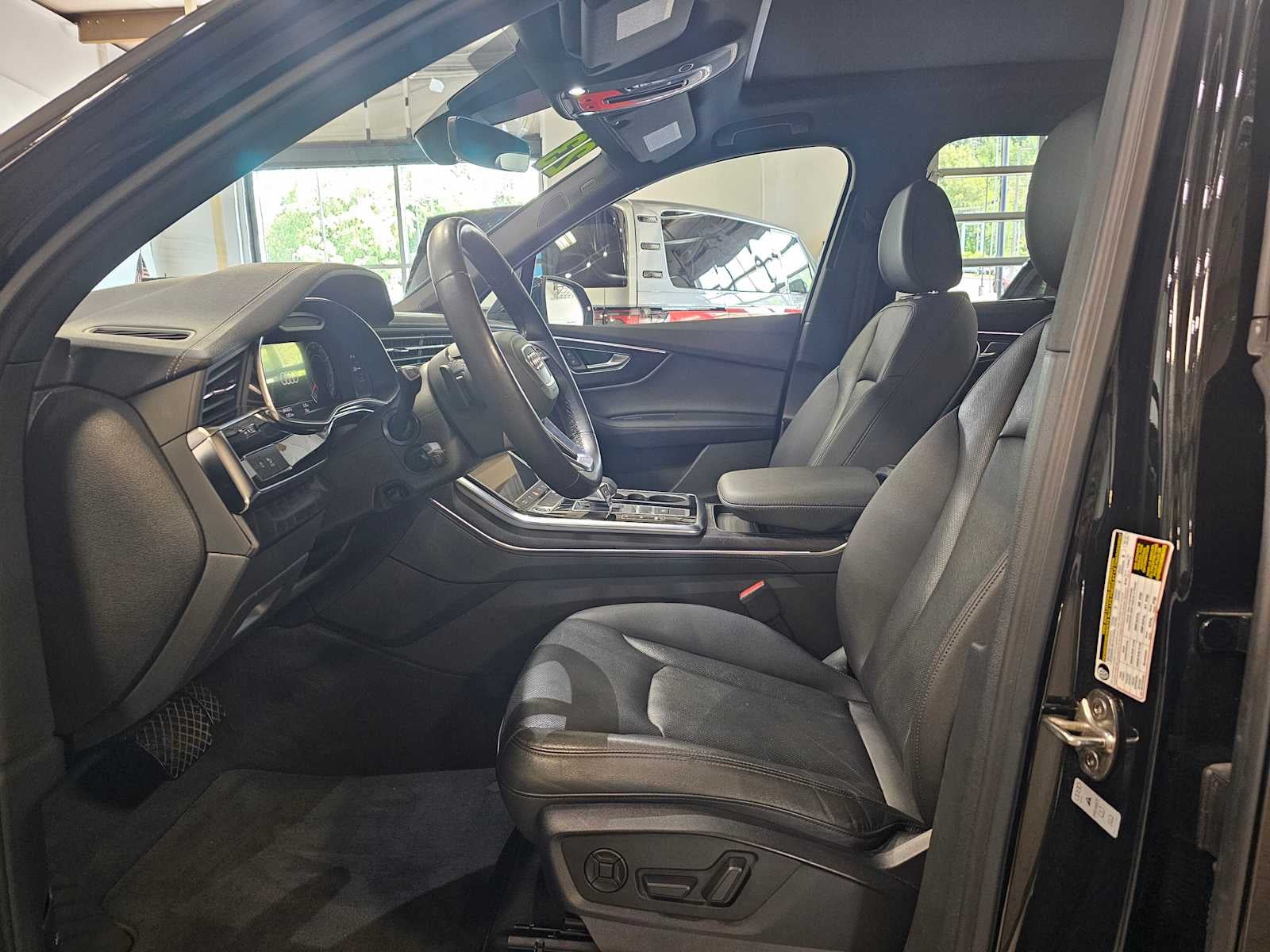 2023 Audi Q7 Premium Plus 45 TFSI quattro