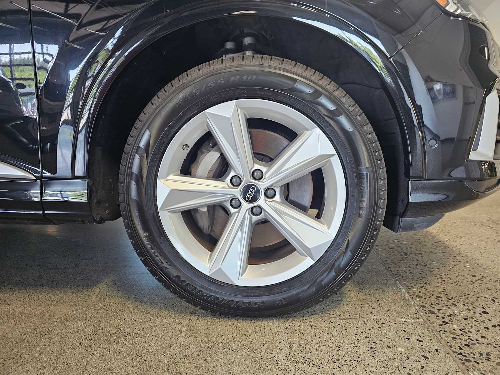 2023 Audi Q7 Premium Plus 45 TFSI quattro