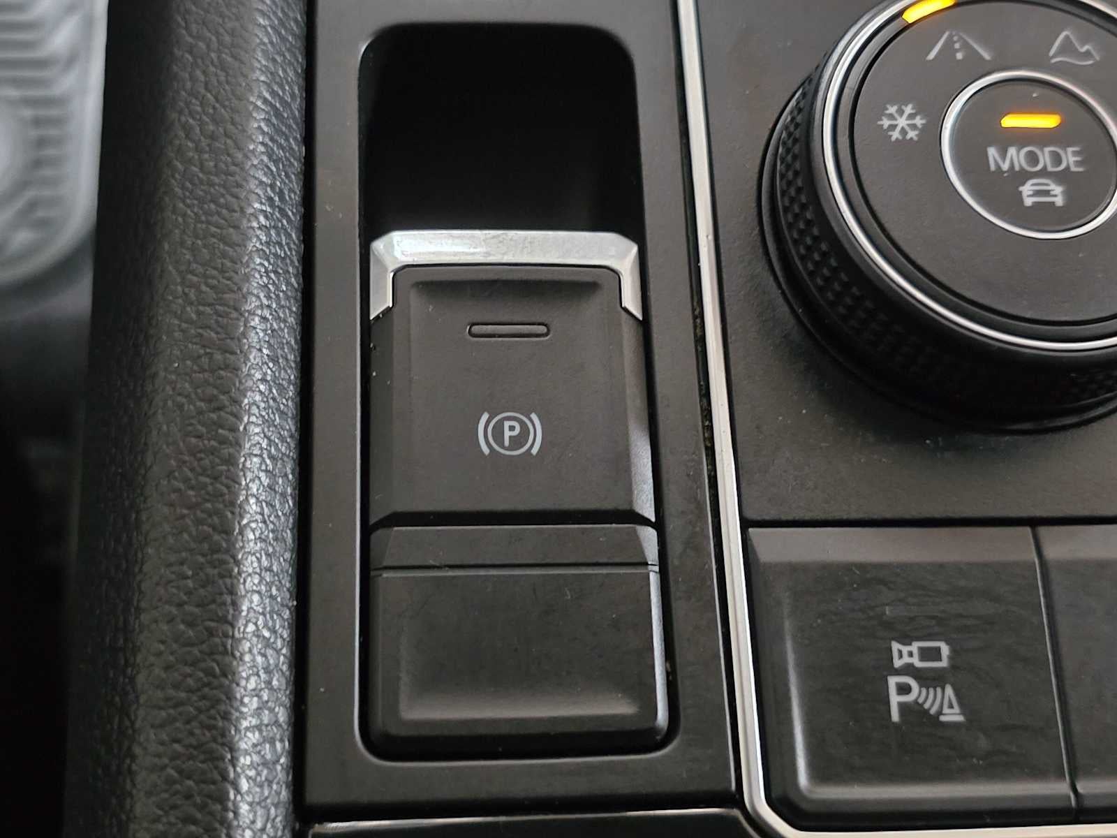 2022 Volkswagen Atlas 3.6L V6 SEL Premium R-Line