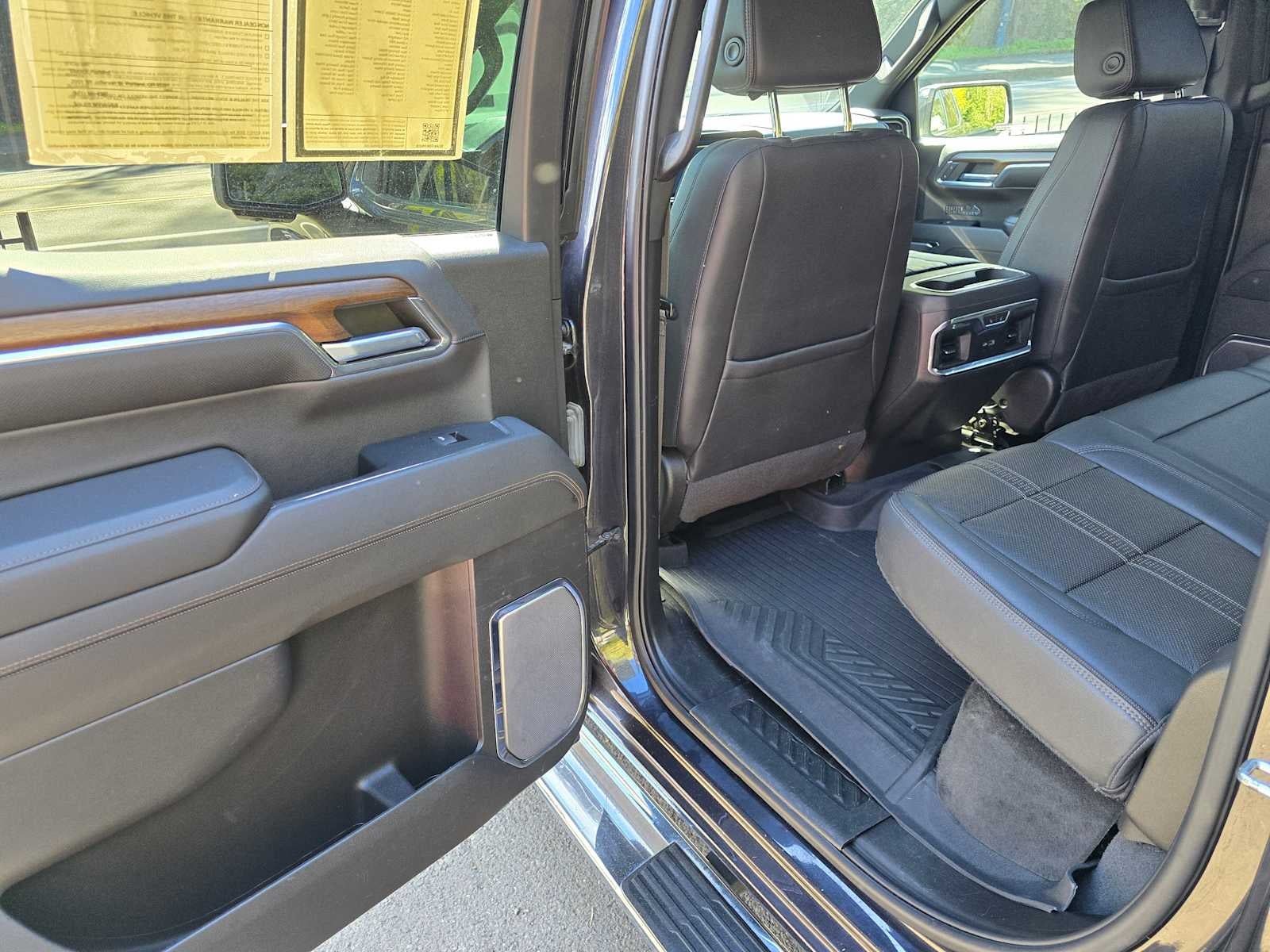 2022 Chevrolet Silverado 1500 High Country