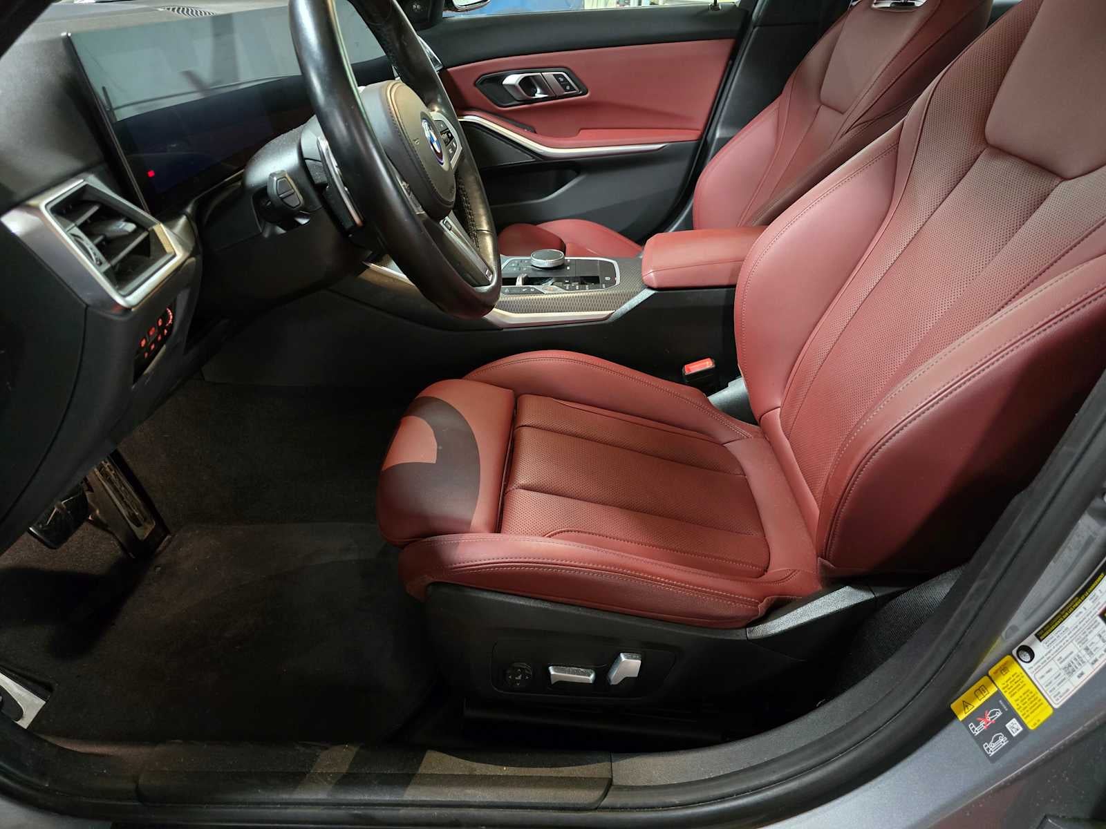 2023 BMW 330e xDrive 330e xDrive