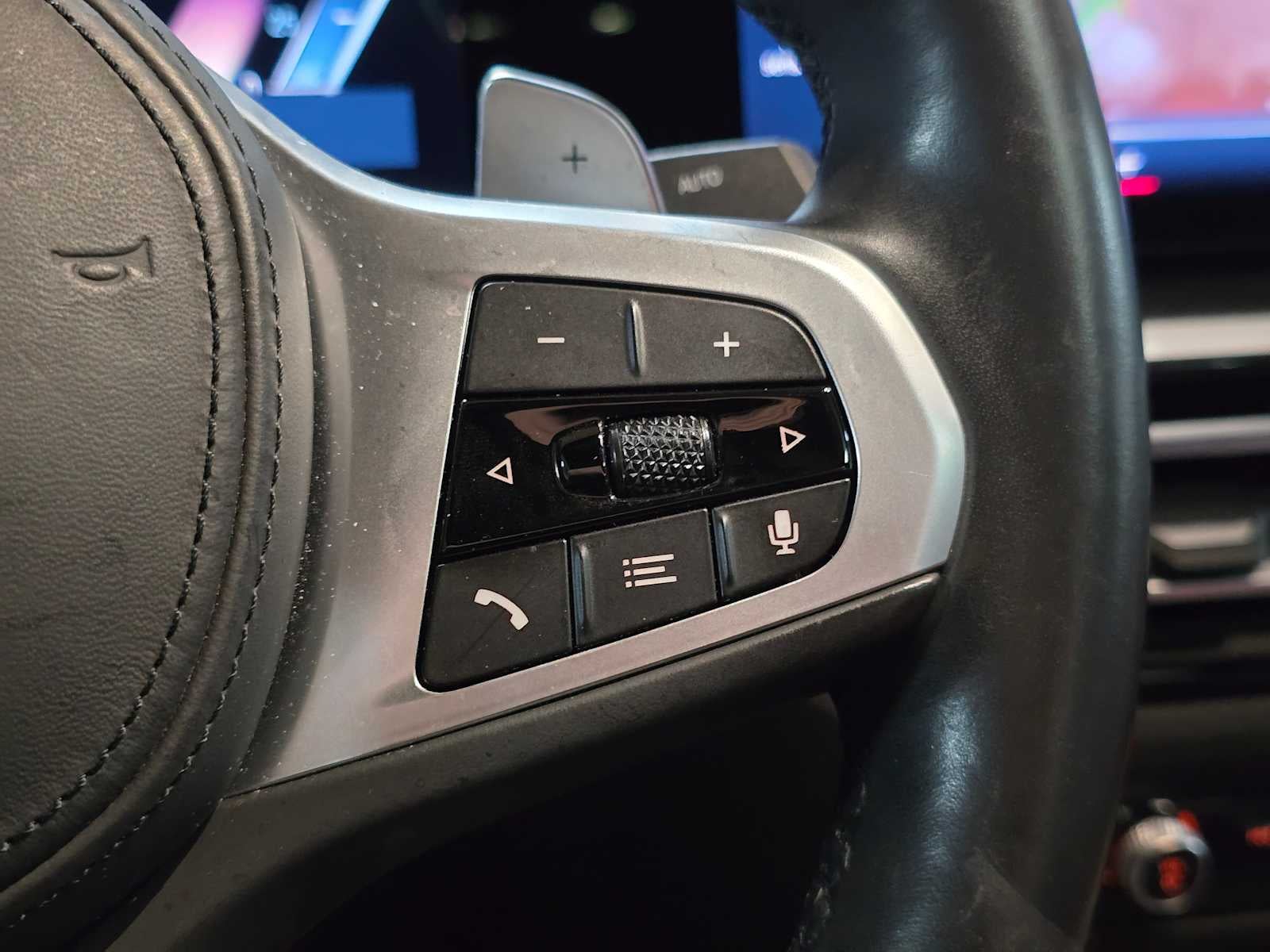 2023 BMW 330e xDrive 330e xDrive