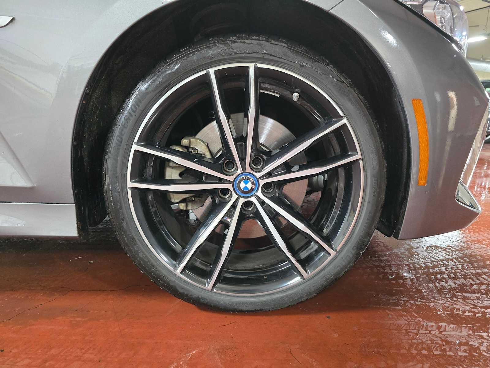 2023 BMW 330e xDrive 330e xDrive