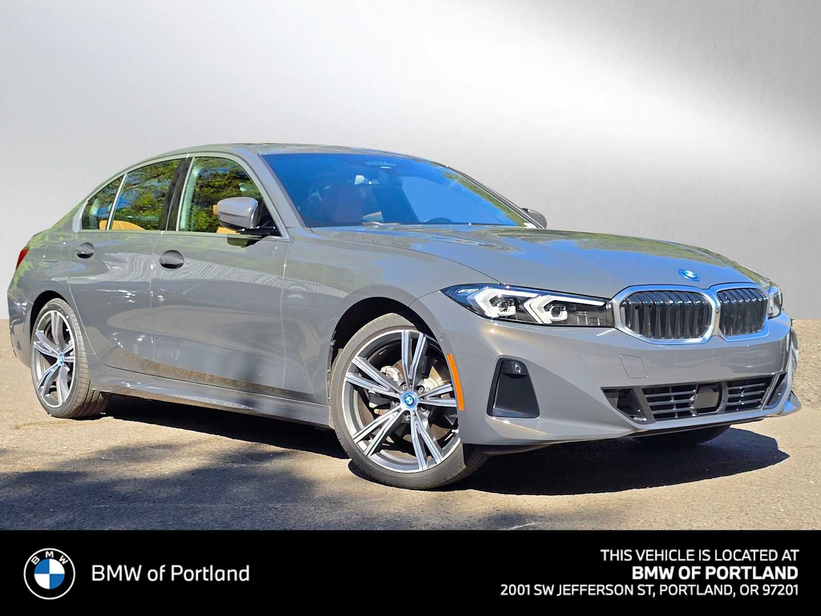 2024 BMW 330e xDrive 330e xDrive