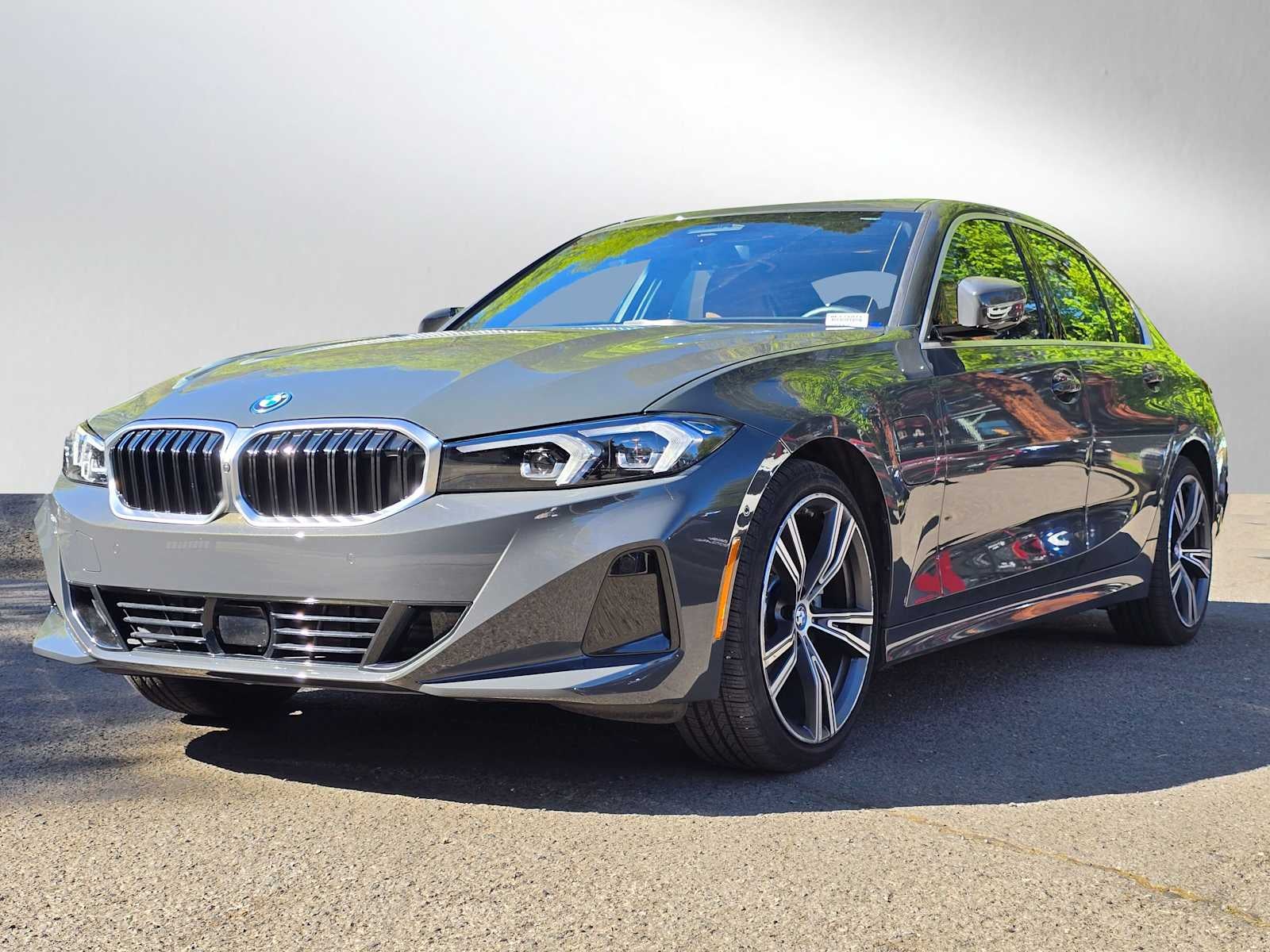 2024 BMW 330e xDrive 330e xDrive