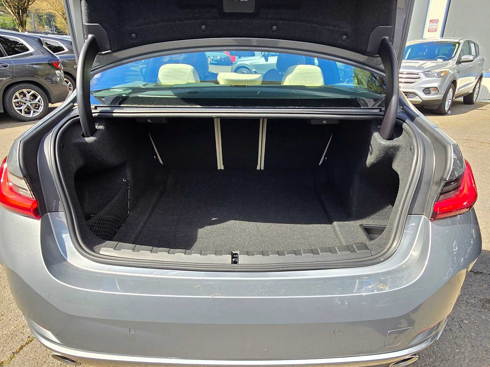 2025 BMW 330i xDrive 330i xDrive