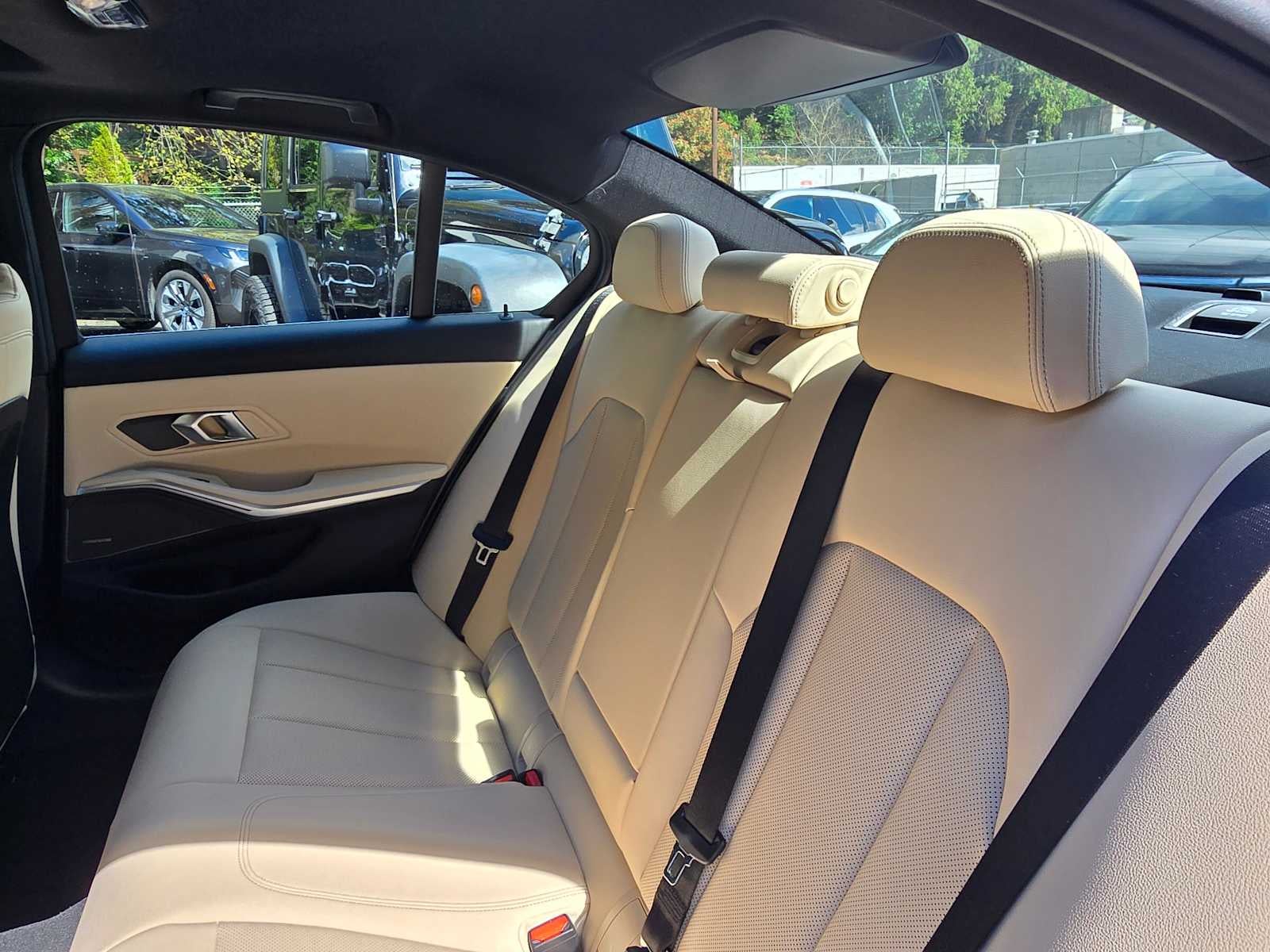 2025 BMW 330i xDrive 330i xDrive