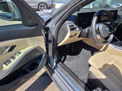 2025 BMW 330i xDrive 330i xDrive