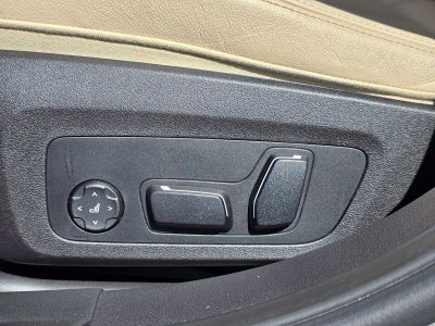 2025 BMW 330i xDrive 330i xDrive