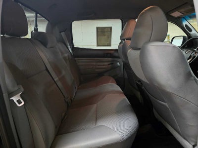 2015 Toyota Tacoma 4WD Double Cab V6 AT (Natl)