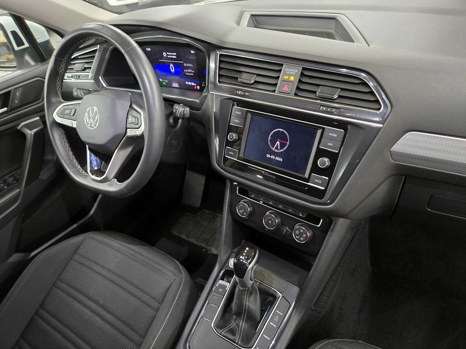 2024 Volkswagen Tiguan S