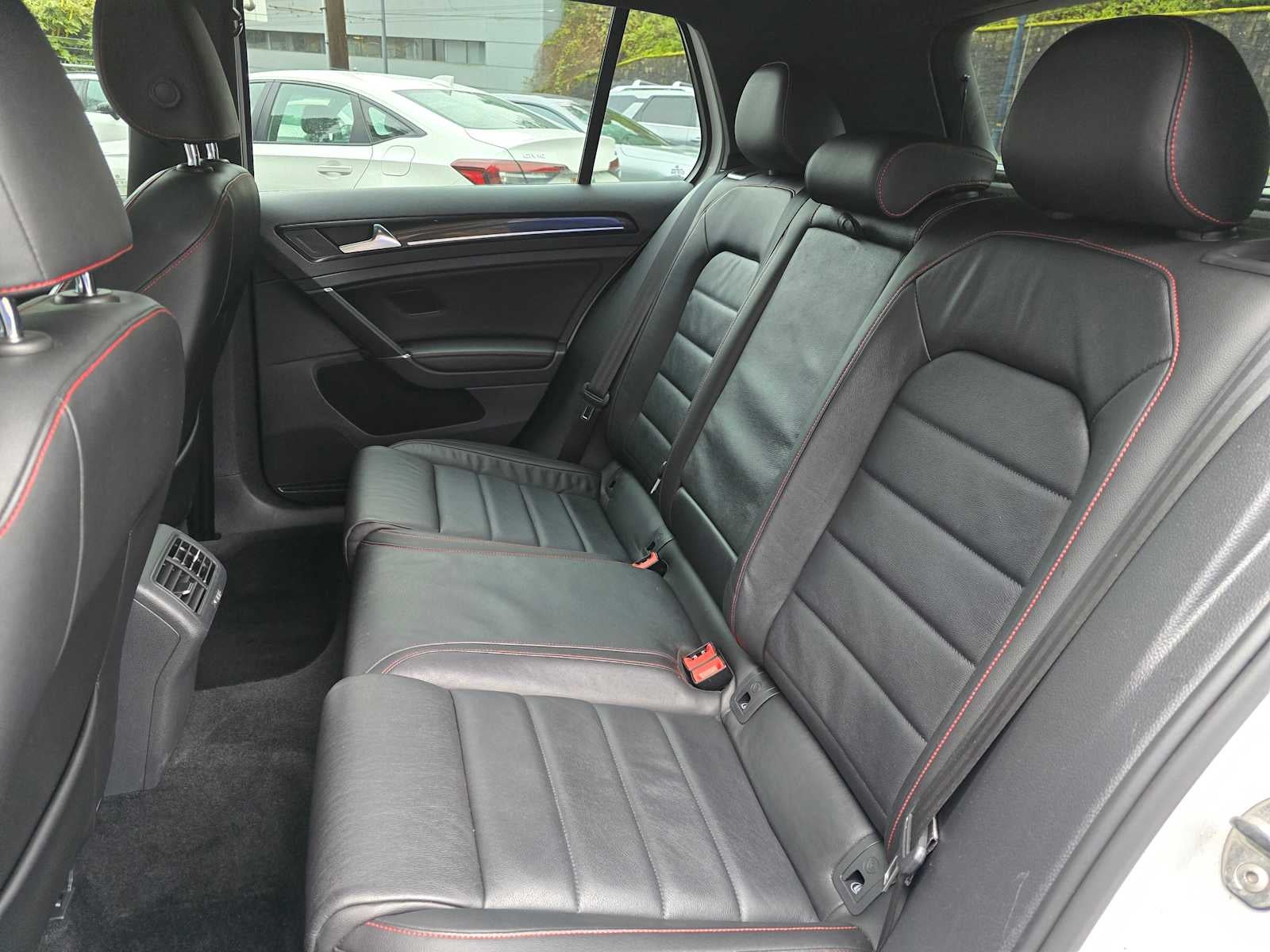 2017 Volkswagen Golf GTI Autobahn