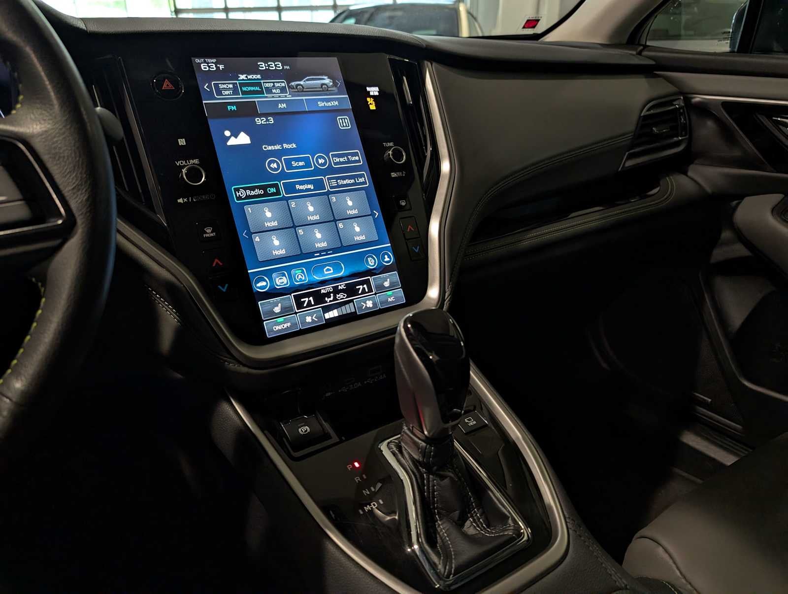 2024 Subaru Outback Onyx Edition XT