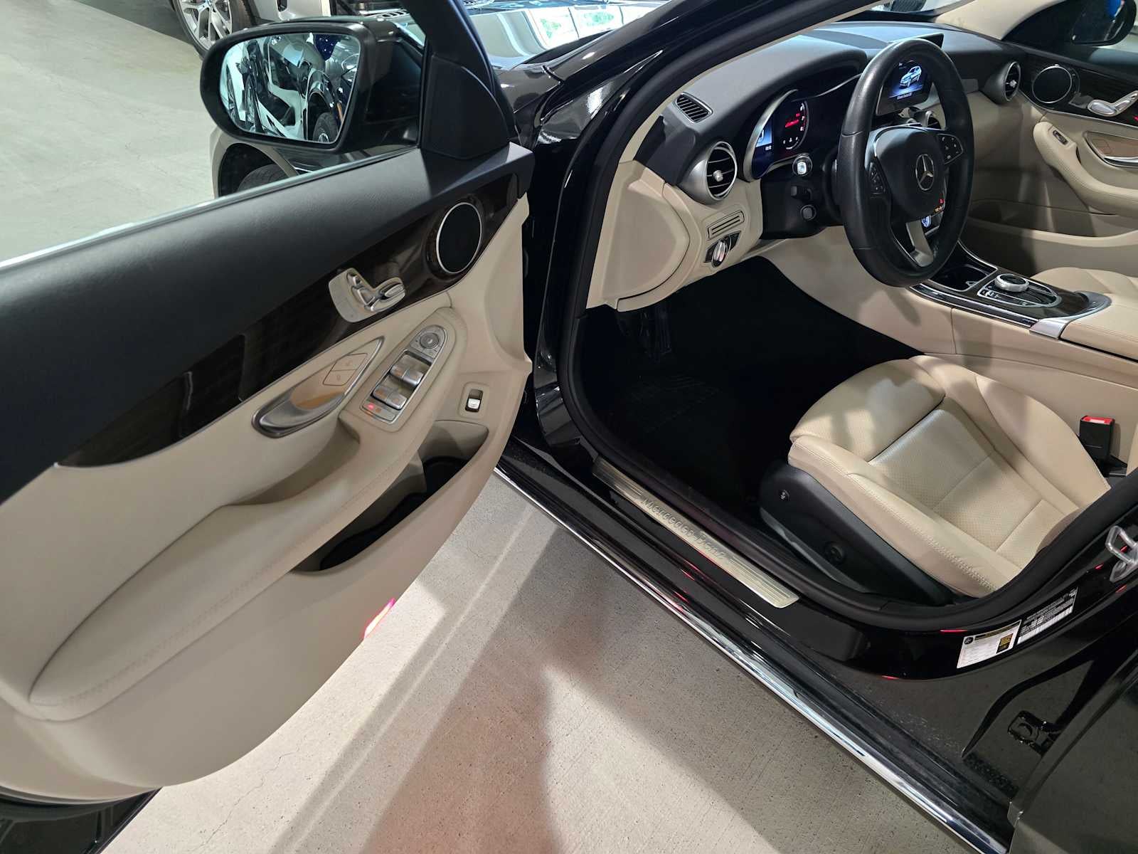 2018 Mercedes-Benz C 300 C 300