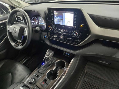 2022 Toyota Highlander Limited