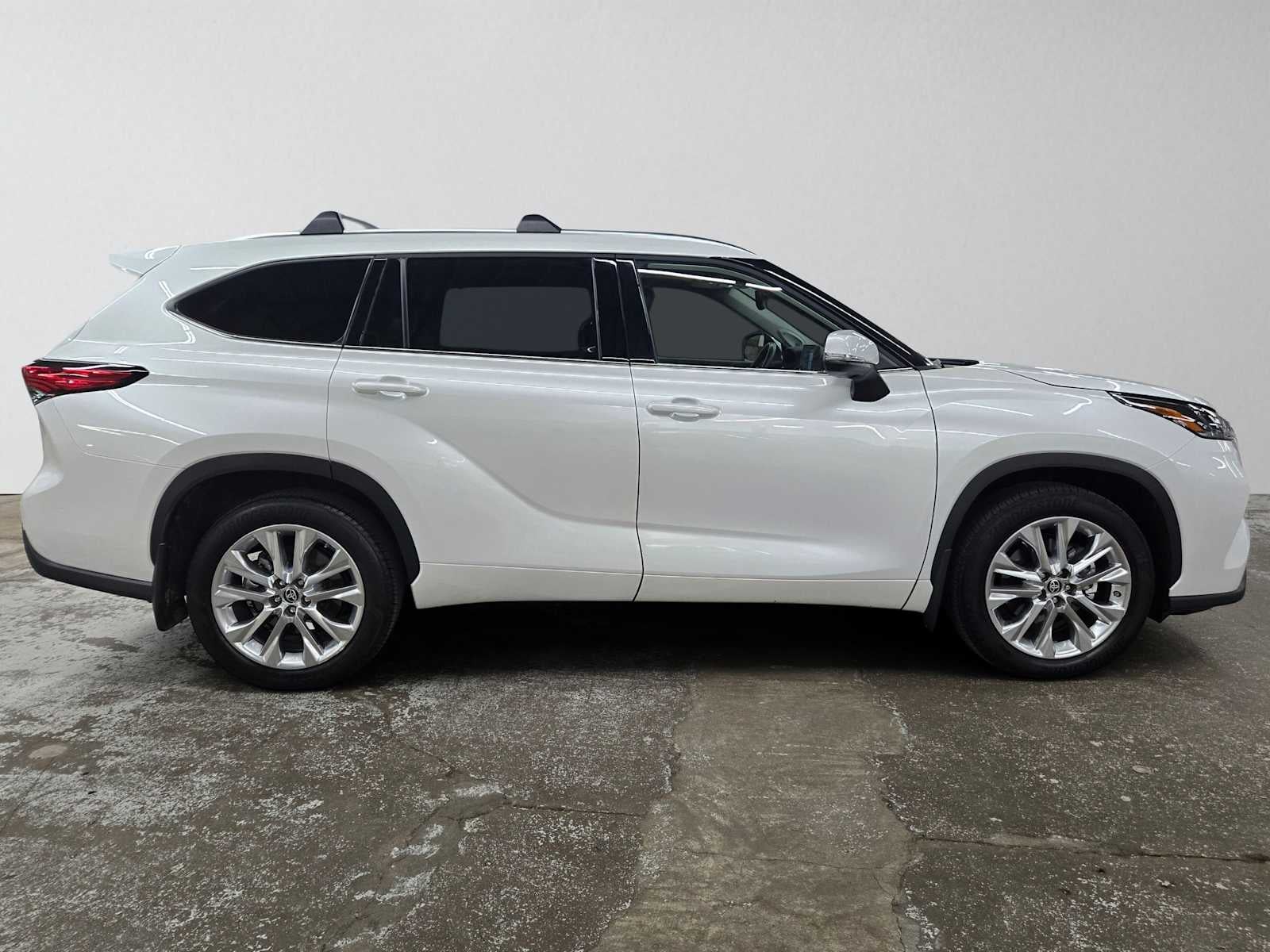 2022 Toyota Highlander Limited