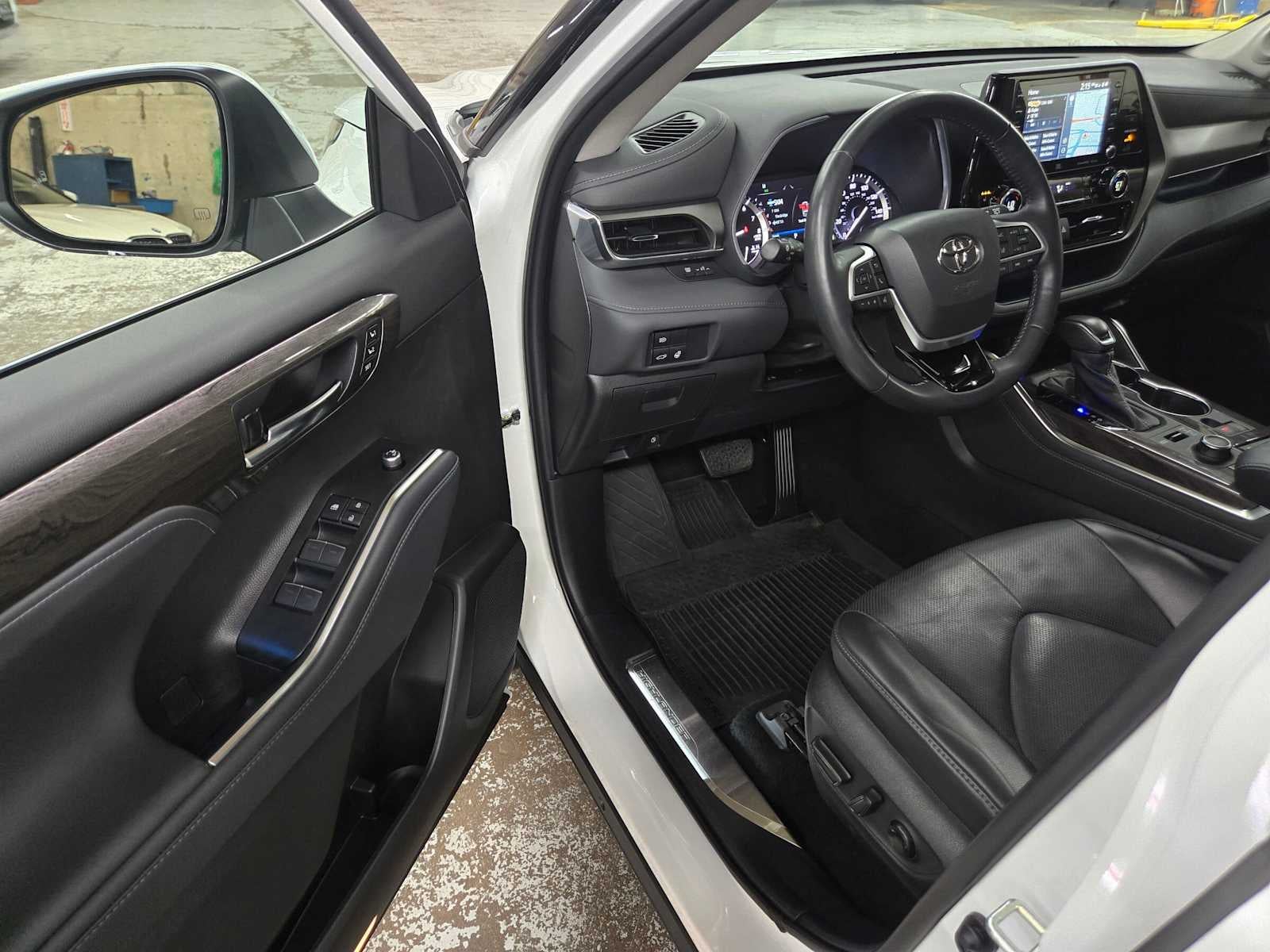 2022 Toyota Highlander Limited