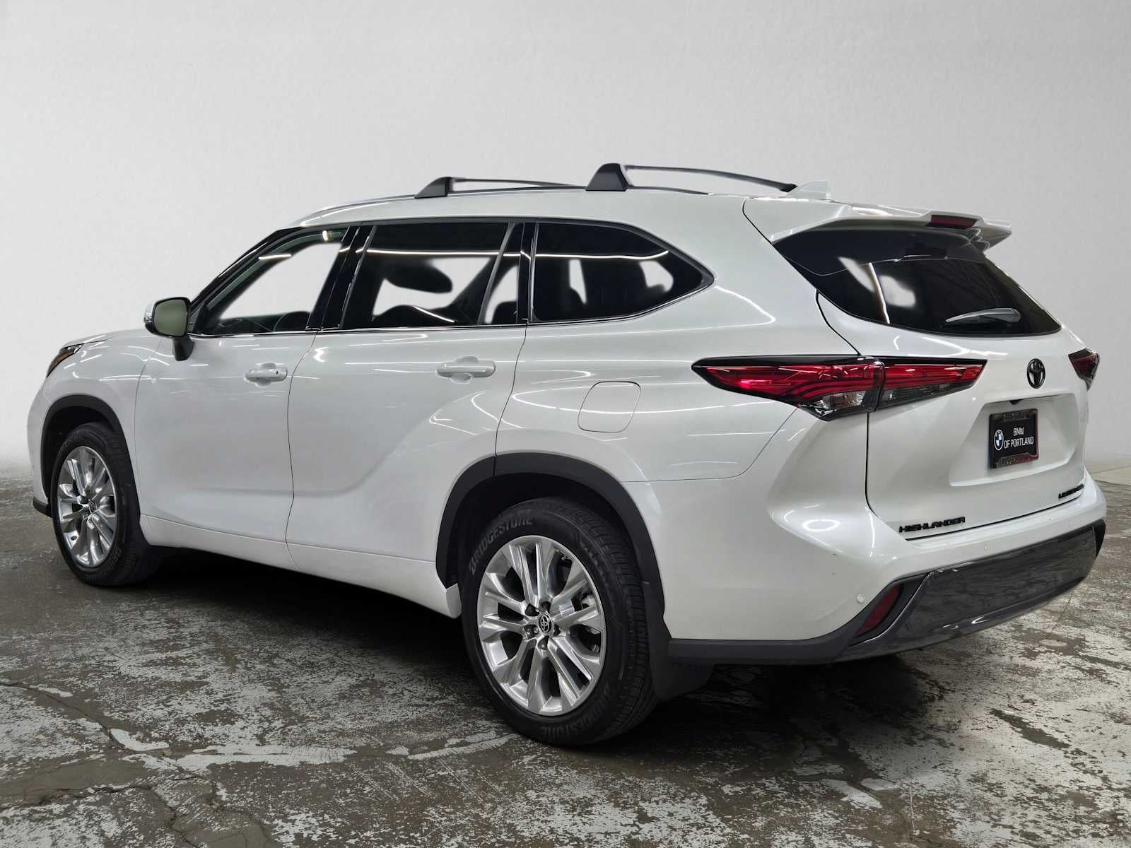2022 Toyota Highlander Limited