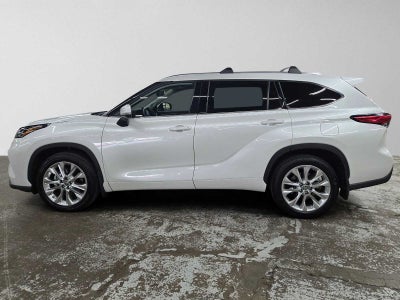 2022 Toyota Highlander Limited