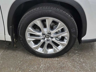 2022 Toyota Highlander Limited