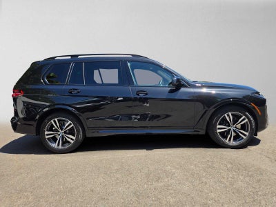 2026 BMW X7 xDrive40i xDrive40i