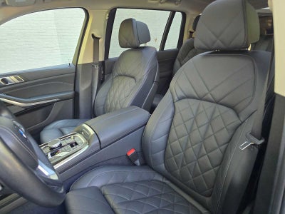 2025 BMW X7 xDrive40i xDrive40i