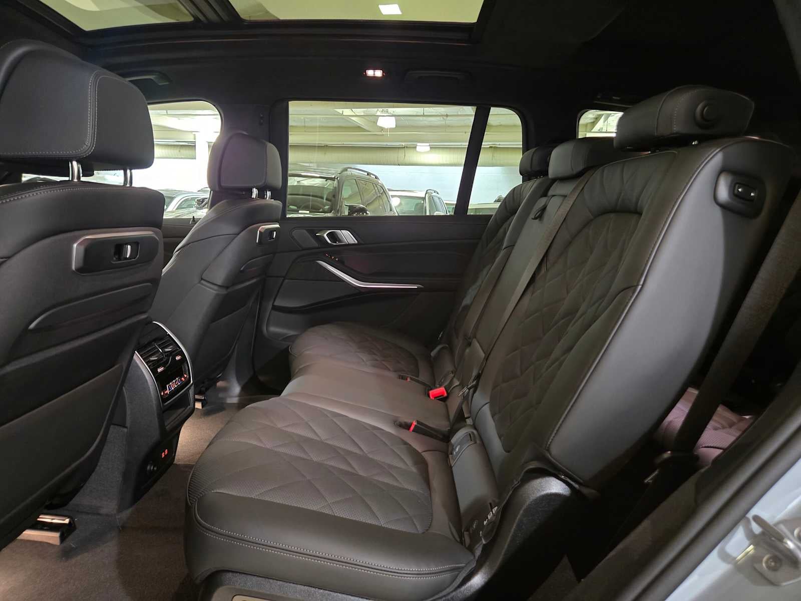 2027 BMW X7 xDrive40i xDrive40i