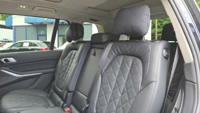 2025 BMW X7 xDrive40i xDrive40i