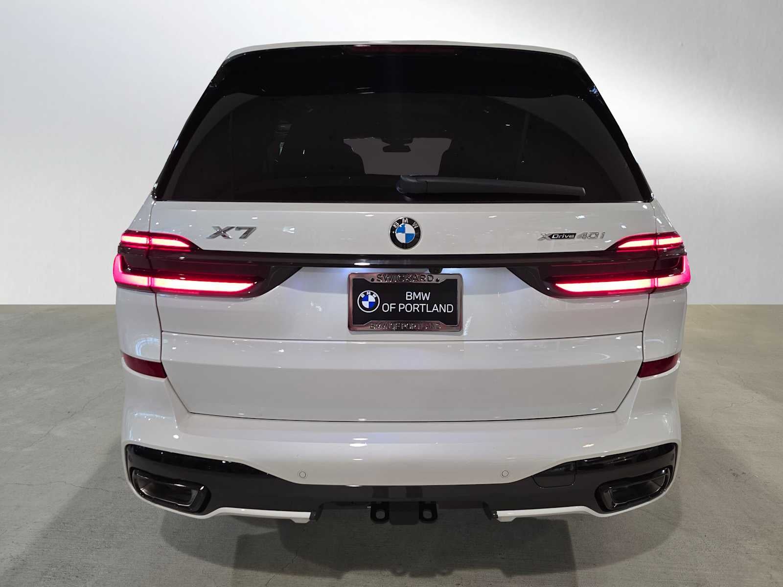 2027 BMW X7 xDrive40i xDrive40i