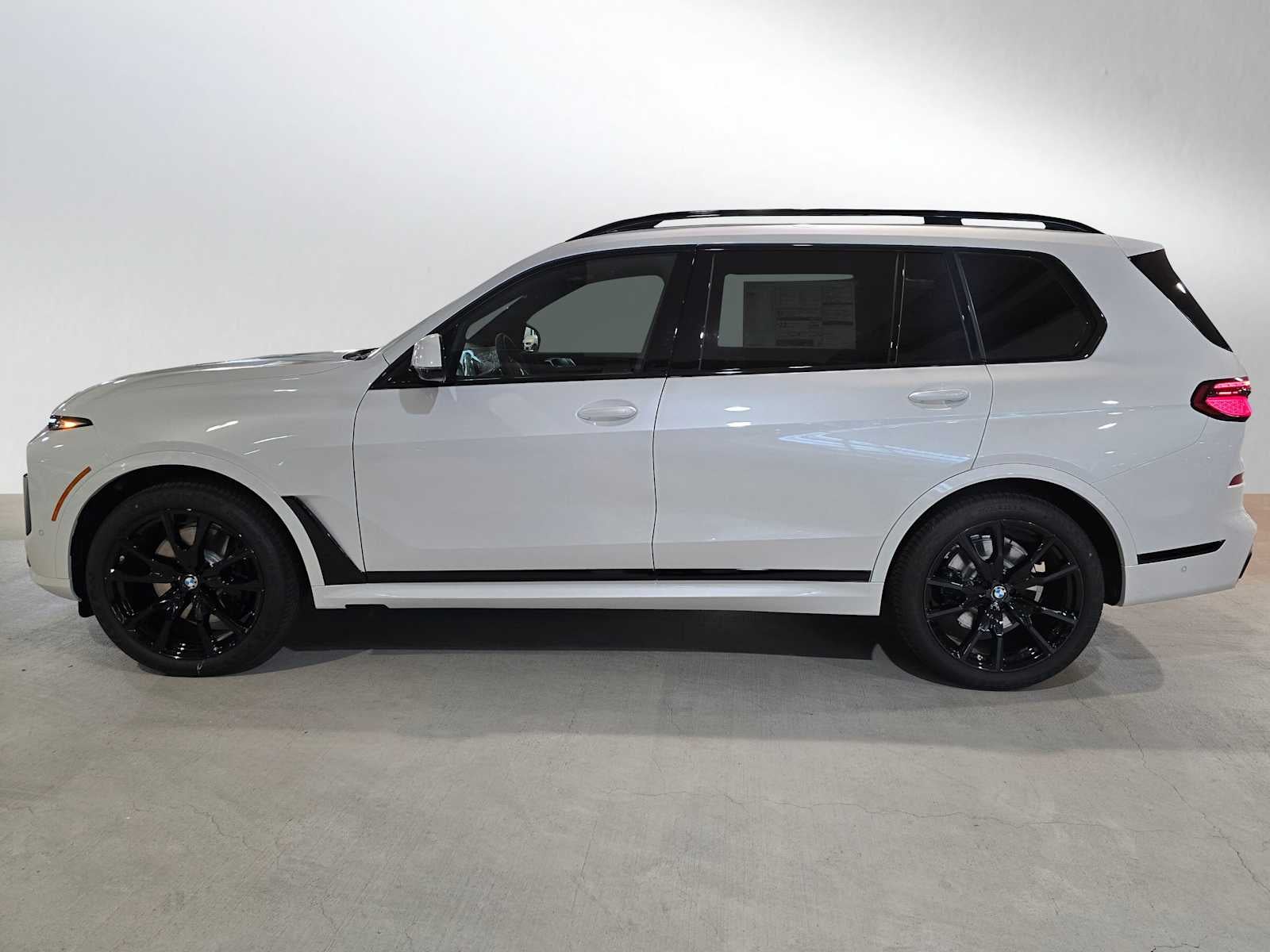 2027 BMW X7 xDrive40i xDrive40i