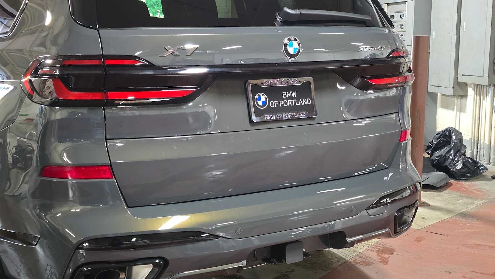 2027 BMW X7 xDrive40i xDrive40i