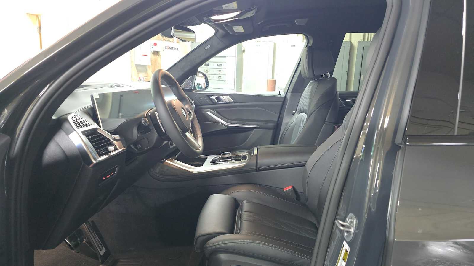 2027 BMW X7 xDrive40i xDrive40i