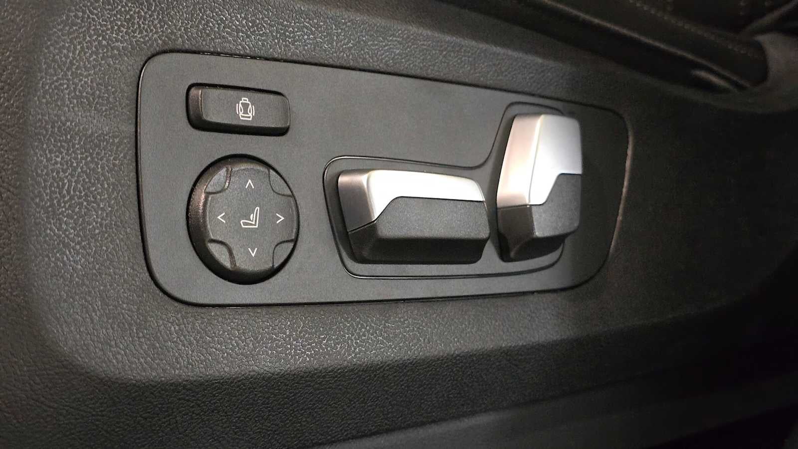 2026 BMW X5 xDrive40i xDrive40i