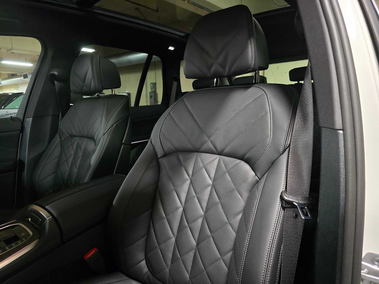 2026 BMW X5 xDrive40i xDrive40i