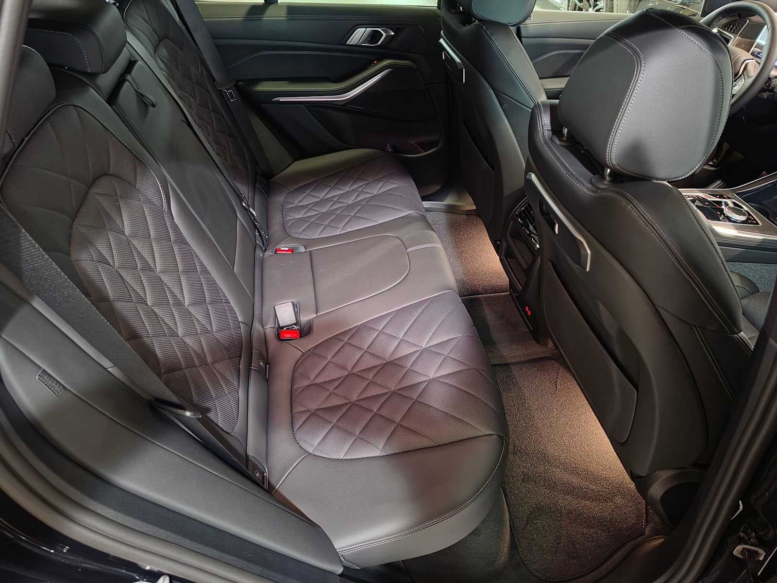 2026 BMW X5 xDrive40i xDrive40i
