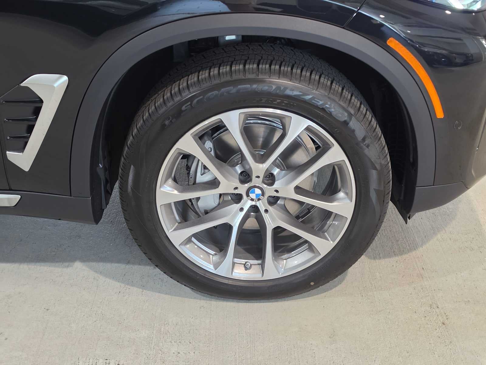 2026 BMW X5 xDrive40i xDrive40i