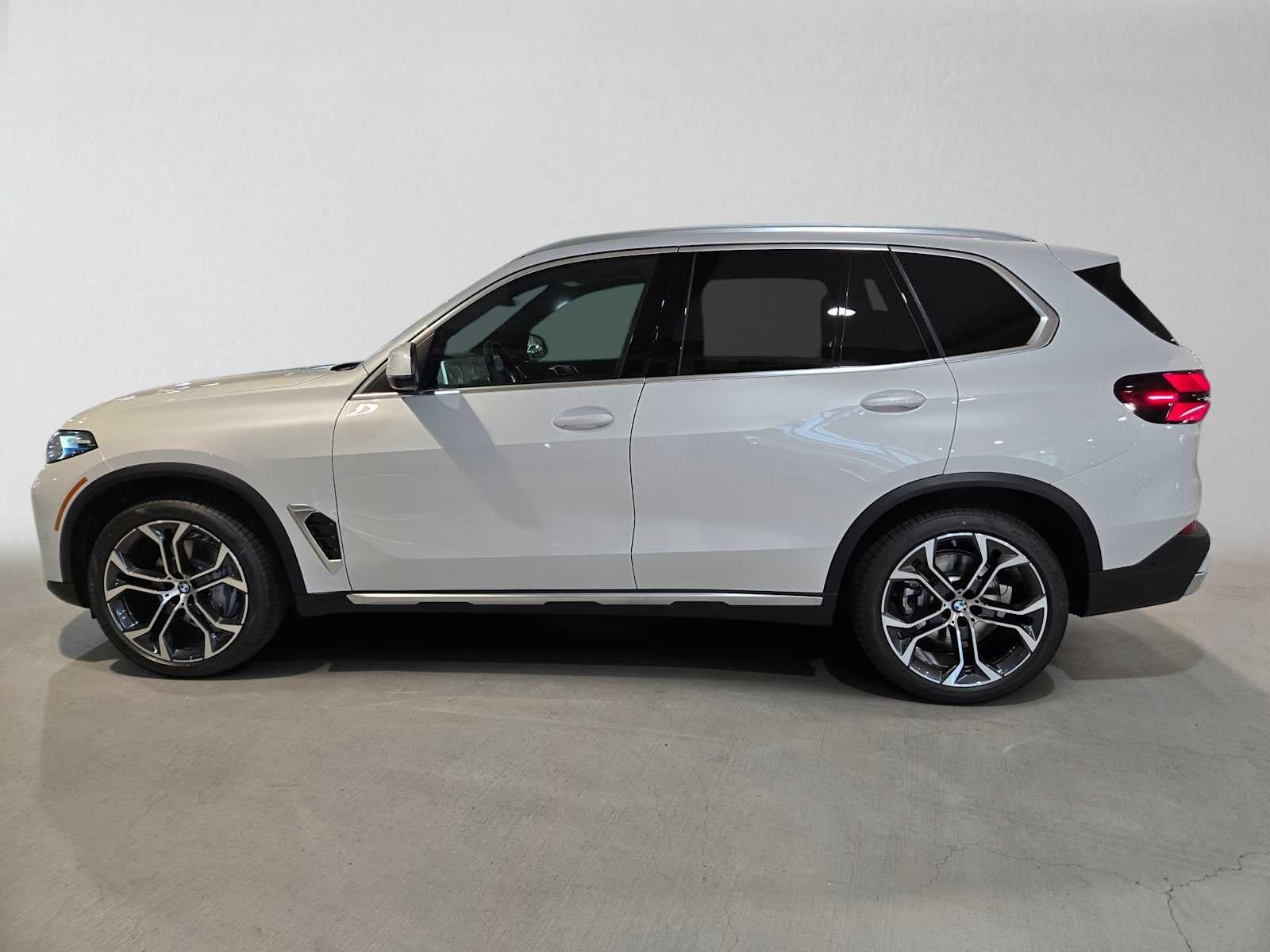 2026 BMW X5 xDrive40i xDrive40i