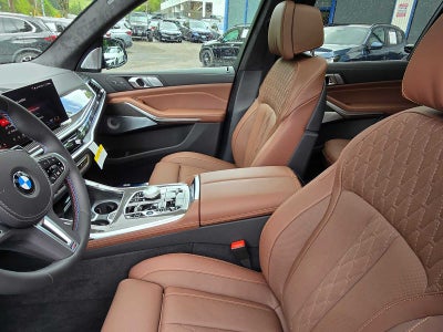 2026 BMW X7 M60i M60i