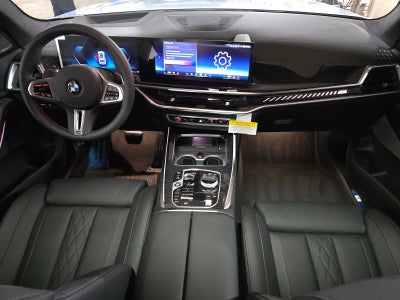 2027 BMW X7 M60i