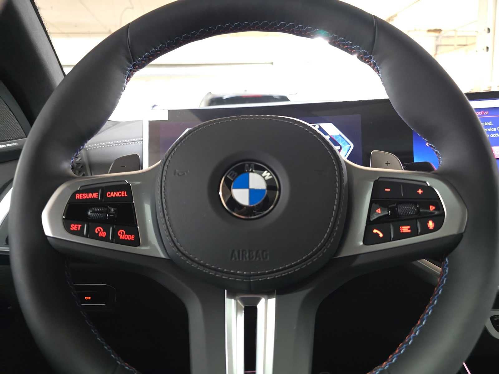 2027 BMW X7 M60i