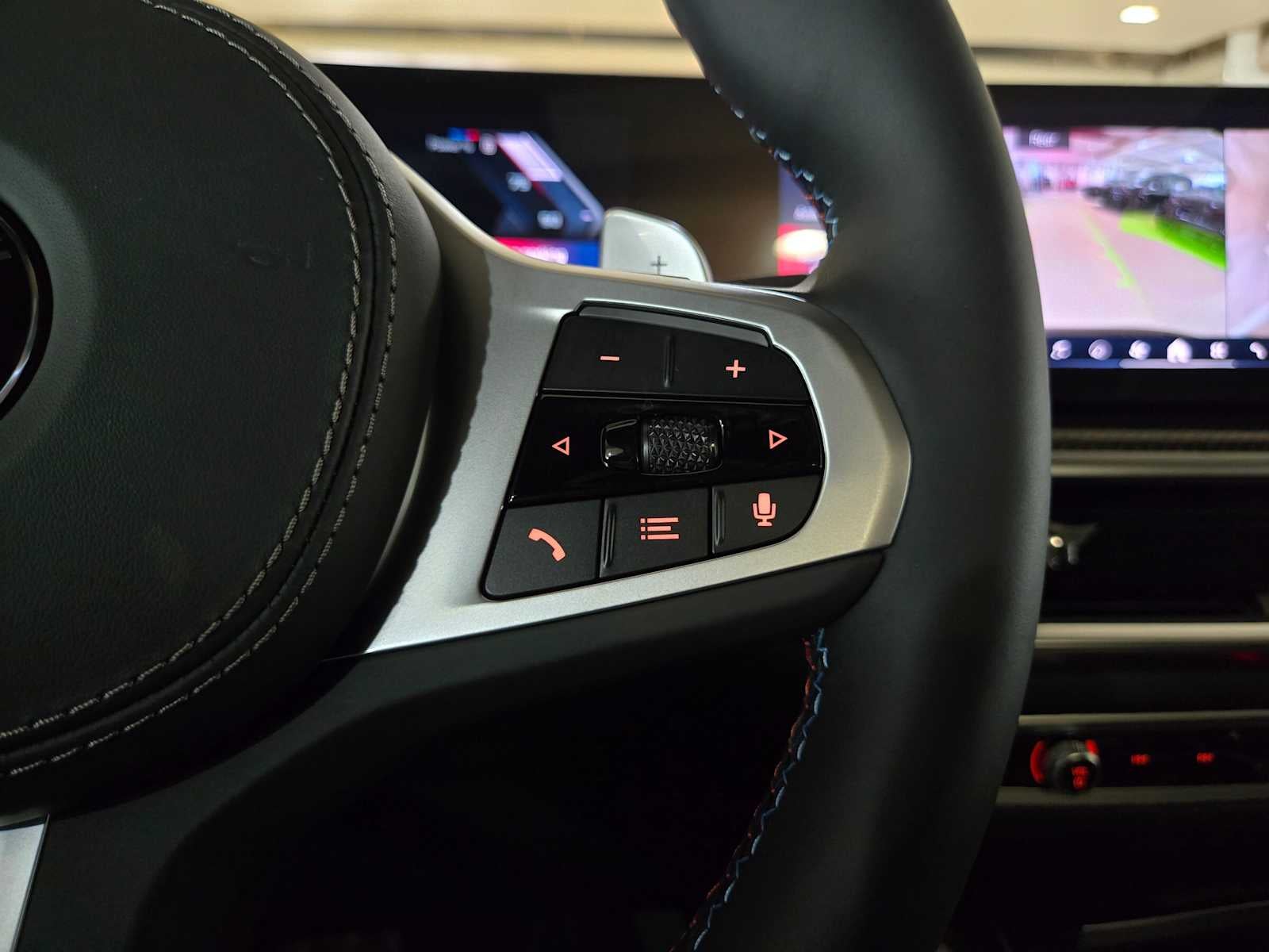 2027 BMW X7 M60i M60i